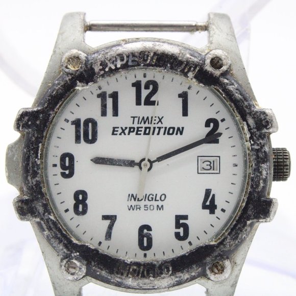 Vintage TIMEX Expedition Watch Mens Silver Tone Stainless Steel Classic Retro Re - Picture 3 of 5